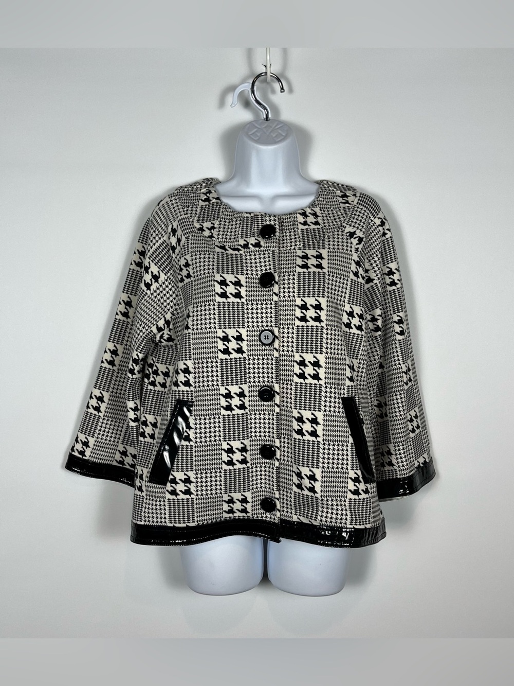 WD.NY Black and White Houndstooth Jacket with Faux Leather Trim Size 10